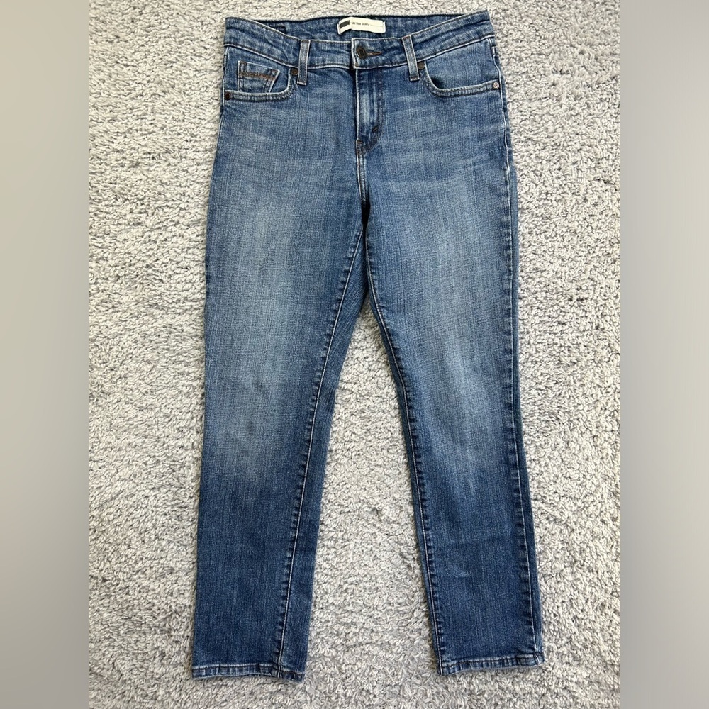 Levi's Jeans Womens 28 Mid Rise Skinny Regular Wash Casual Clean Party Denim